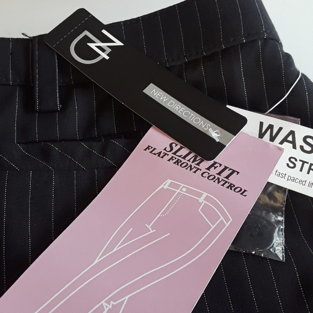 NWT Tummy Control size 10 Slim Fit  Pants ND